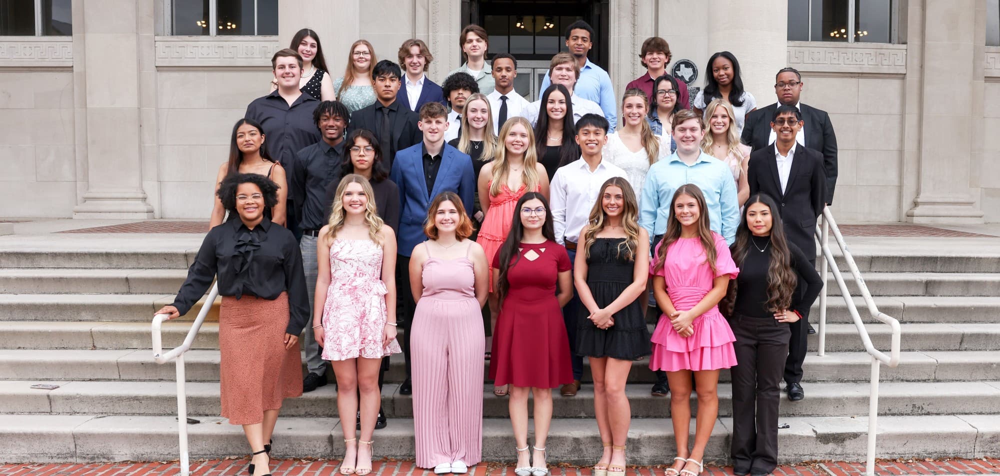 Jeffrey Rinker Motiva Awards $260,000 in Scholarships to 43 Southeast Texas Students